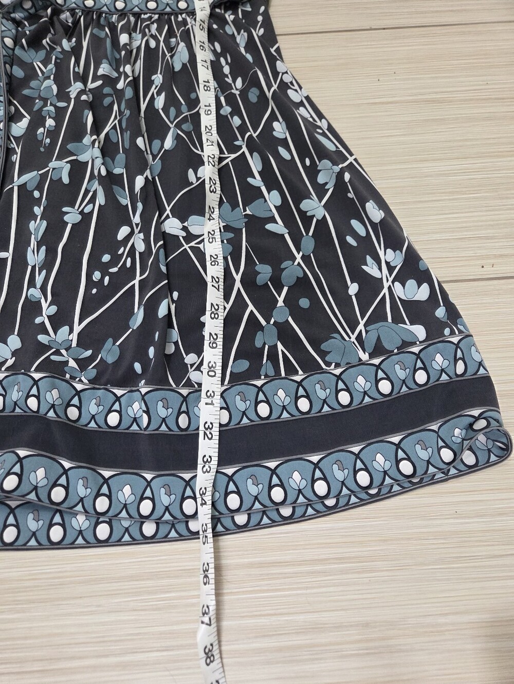 BCBGMaxAzria Dress - Picture 4 of 7